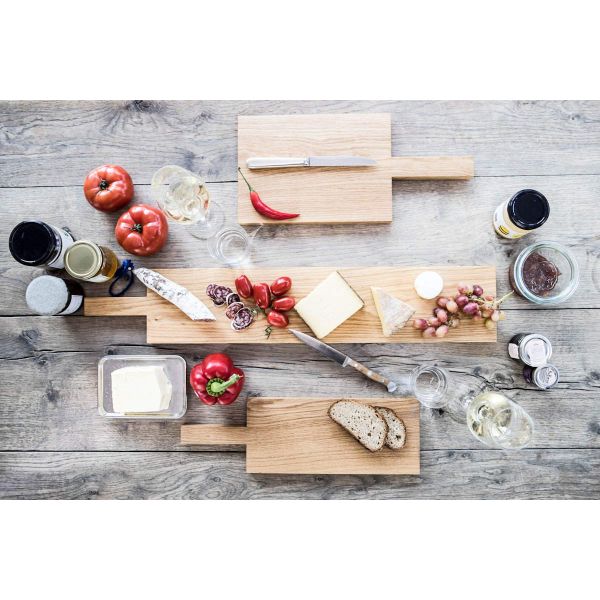 Pure Schneide- und Servierbrett mit Griff aus einem Stück Eiche 75x20 cm