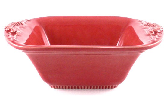 Kleine quadratische Form mit Blüten 18,5 cm, Keramik emailliert rot