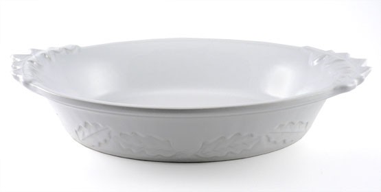 Große Auflaufform mit Eichenlaub 44 cm, Keramik emailliert weiß