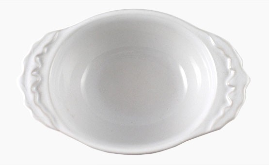 Cocotte mit Eichenlaub 18 cm, Keramik emailliert weiß