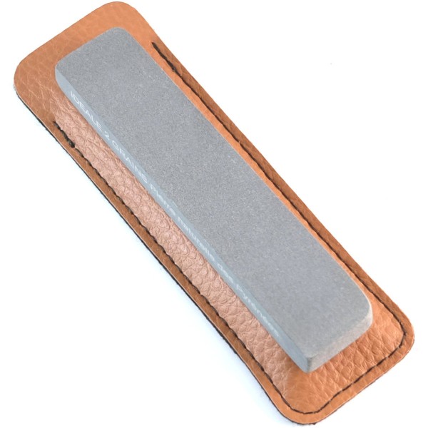 Pyrenäen Naturstein klein mit zwei Körnungen zum Schleifen und Schärfen