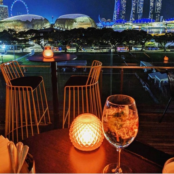 Kabellose Leuchte Jupiter mit FB mehrfarbig für innen und außen